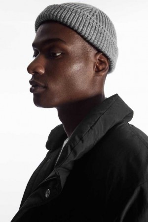 Men's COS Short Merino Wool Beanie | 9083MXTWP