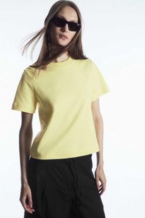 Women's COS The Clean Cut T-Shirt Yellow | 2461MDENY